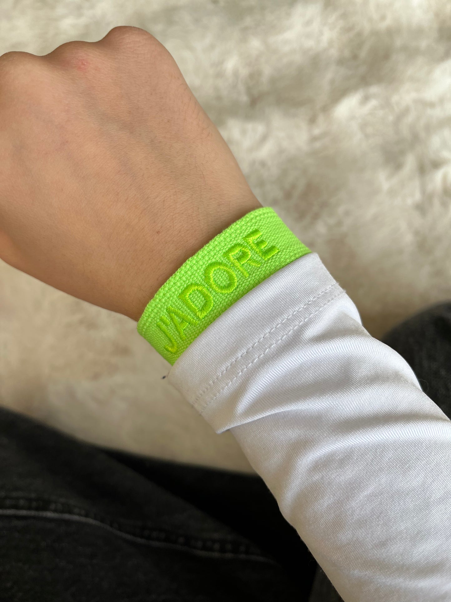 Bracelet tressé j’adore rose/ bleu / vert fluo