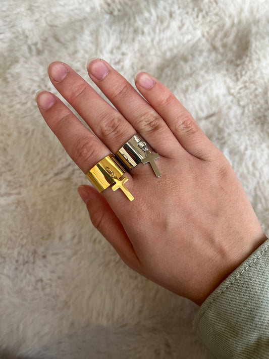 Bague croix acier inoxydable argenté /doré