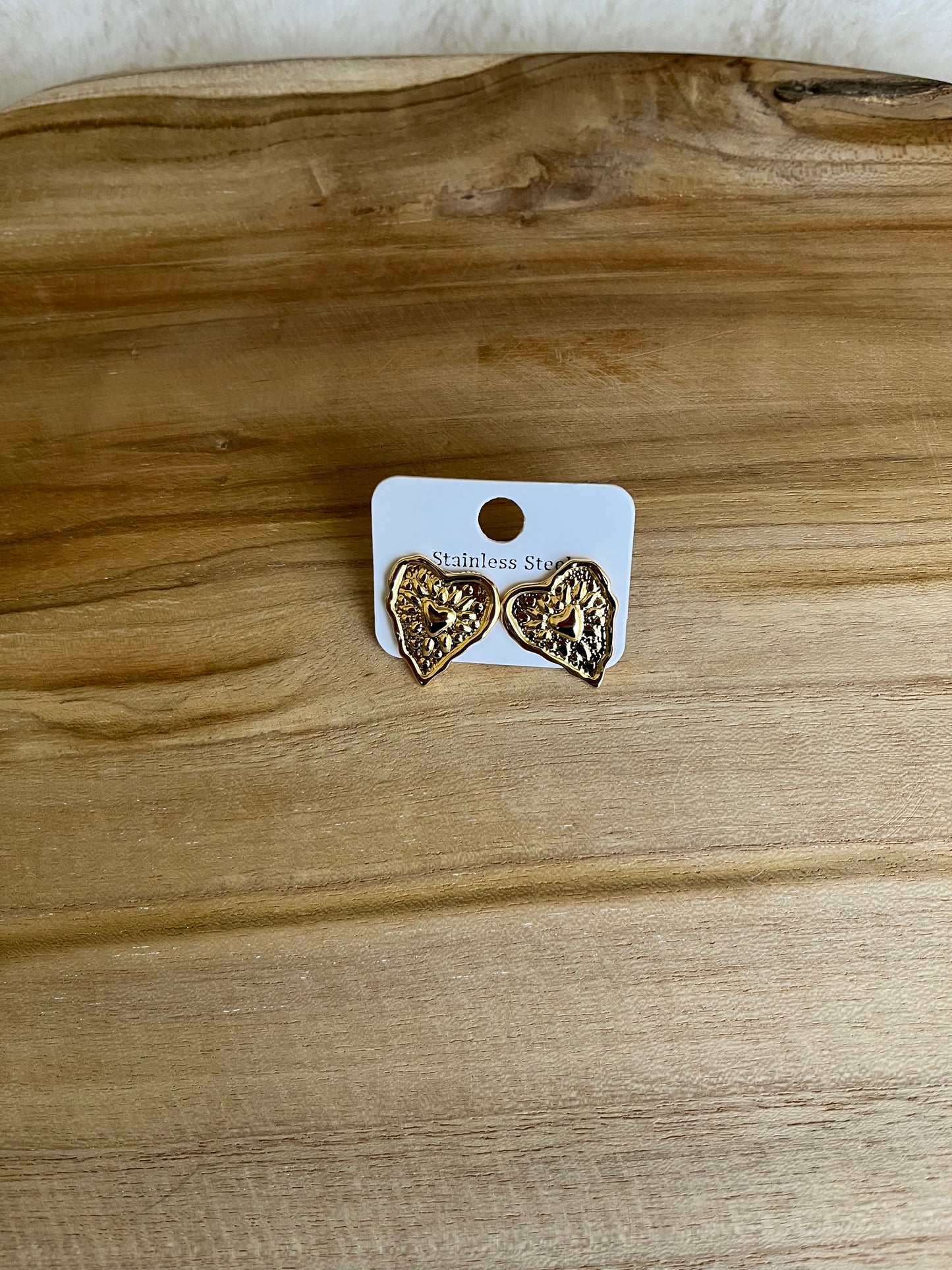 Boucles d’oreilles cœur doré acier inoxydable