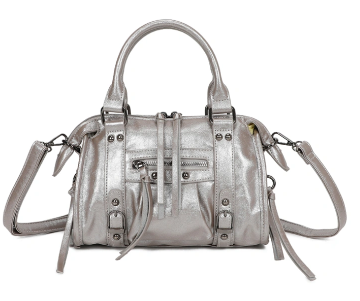 PRECOMMANDE Sac à main métallisé ARGENT