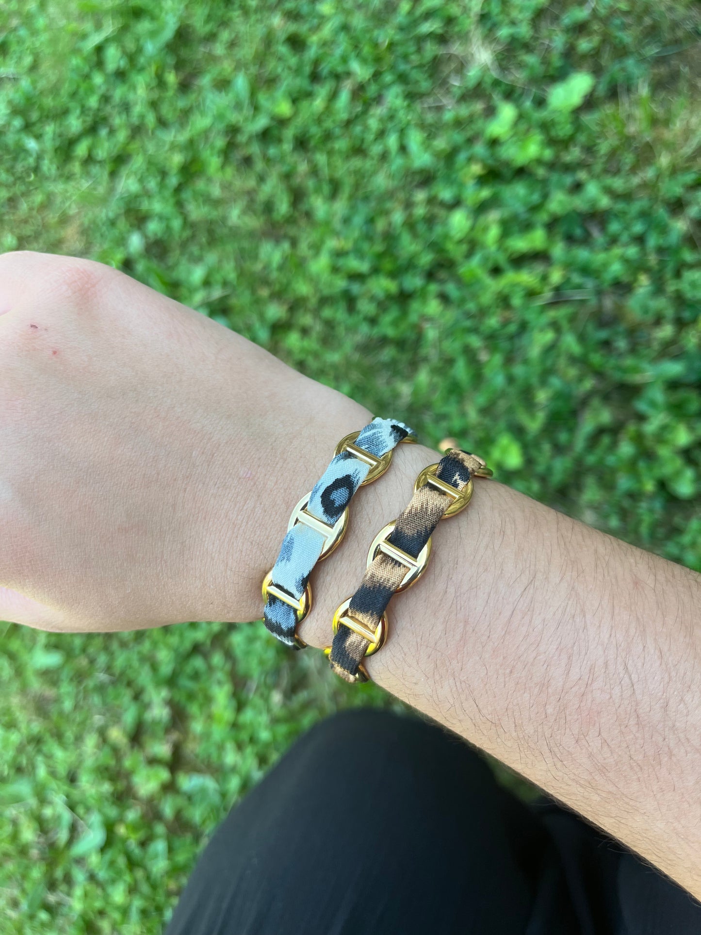 Jonc Mini elsa léopard doré ou argenté en acier inoxydable